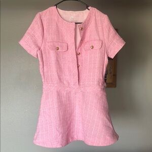 Elegant Pink Tweed Jacket with Gold Buttons